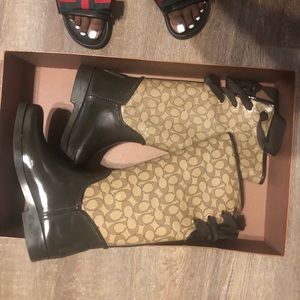 Fleece lined coach rain boots
